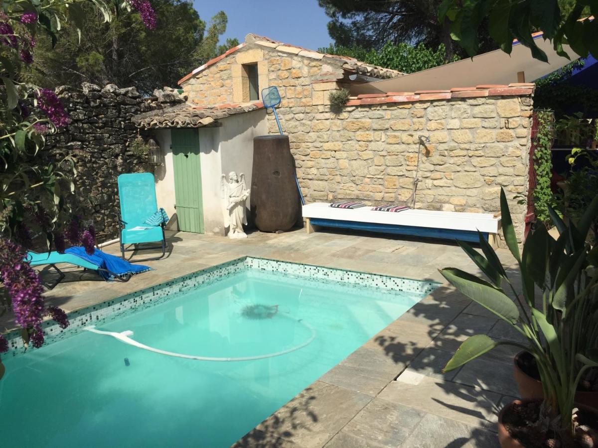 Charming Stone Villa With Pool & Garden Montaren-et-Saint-Mediers ภายนอก รูปภาพ